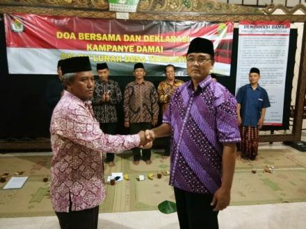 Calon Lurah Desa Trimurti Ikuti Deklarasi Damai