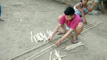 Pembuatan Taman Dusun Lopati