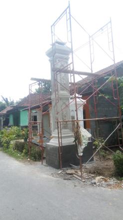 Gapura Dusun Lopati