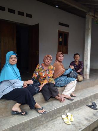 Peringati Hari Ibu, PKK Pedukuhan Cagunan Gelar Bakti Sosial