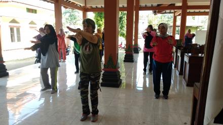 Lansia Lebih Aktif dan Sehat