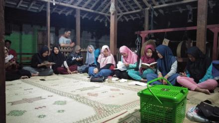 Tadarus keliling dan Arisan rutin