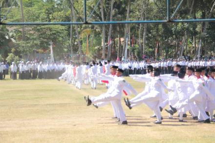 UPACARA MEMPERINGATI HUT RI KE-74