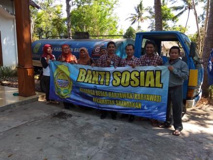 Penyerahan Bantuan Air Bersih