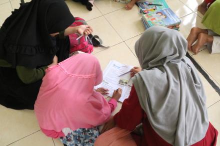 Tingkatkan Kompetenensi Anak, Tim KKN 80 memberikan Bimbingan Belajar