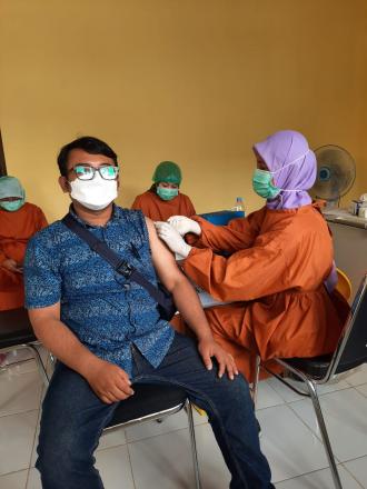 Pelaksanaan Vaksinasi Tahap I Kalurahan Trimurti