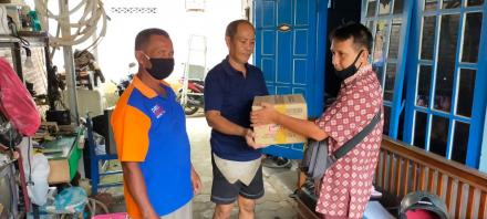 Penyaluran Sembako Kepada Warga Isolasi Mandiri
