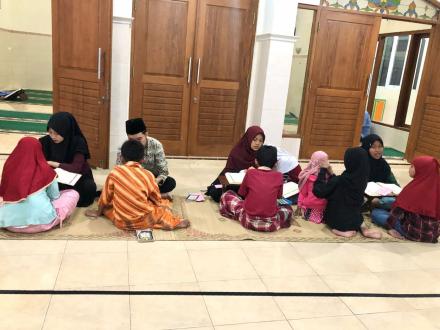 Suasana Baru di TPA Masjid Al Hikmah Mayongan