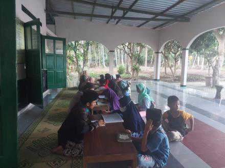 Pelaksanaan Taman Pendidikan al-Qur’an (TPA) di Pondok Pesantren Al Baidlowi 