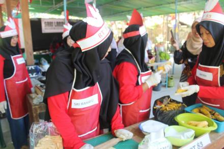 Lomba Masak Ibu-Ibu Padukuhan Gunungsaren Lor