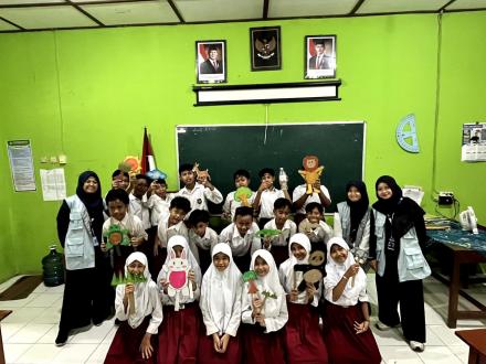 Pembuatan Wayang Dari Kertas