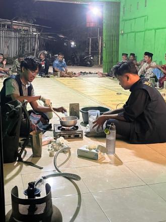 Pemanfaatan Kotoran Kambing Menjadi Briket kepada Warga Padukuhan Sapuangin